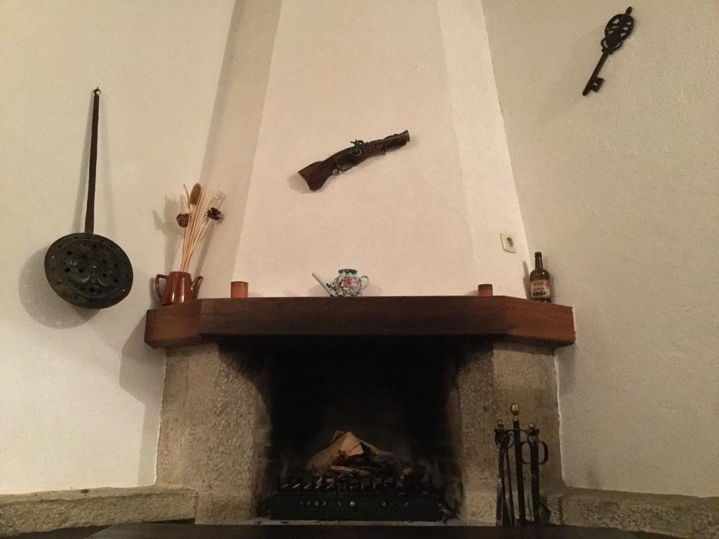 Mas Pardas Santa Pau Eksteriør bilde
